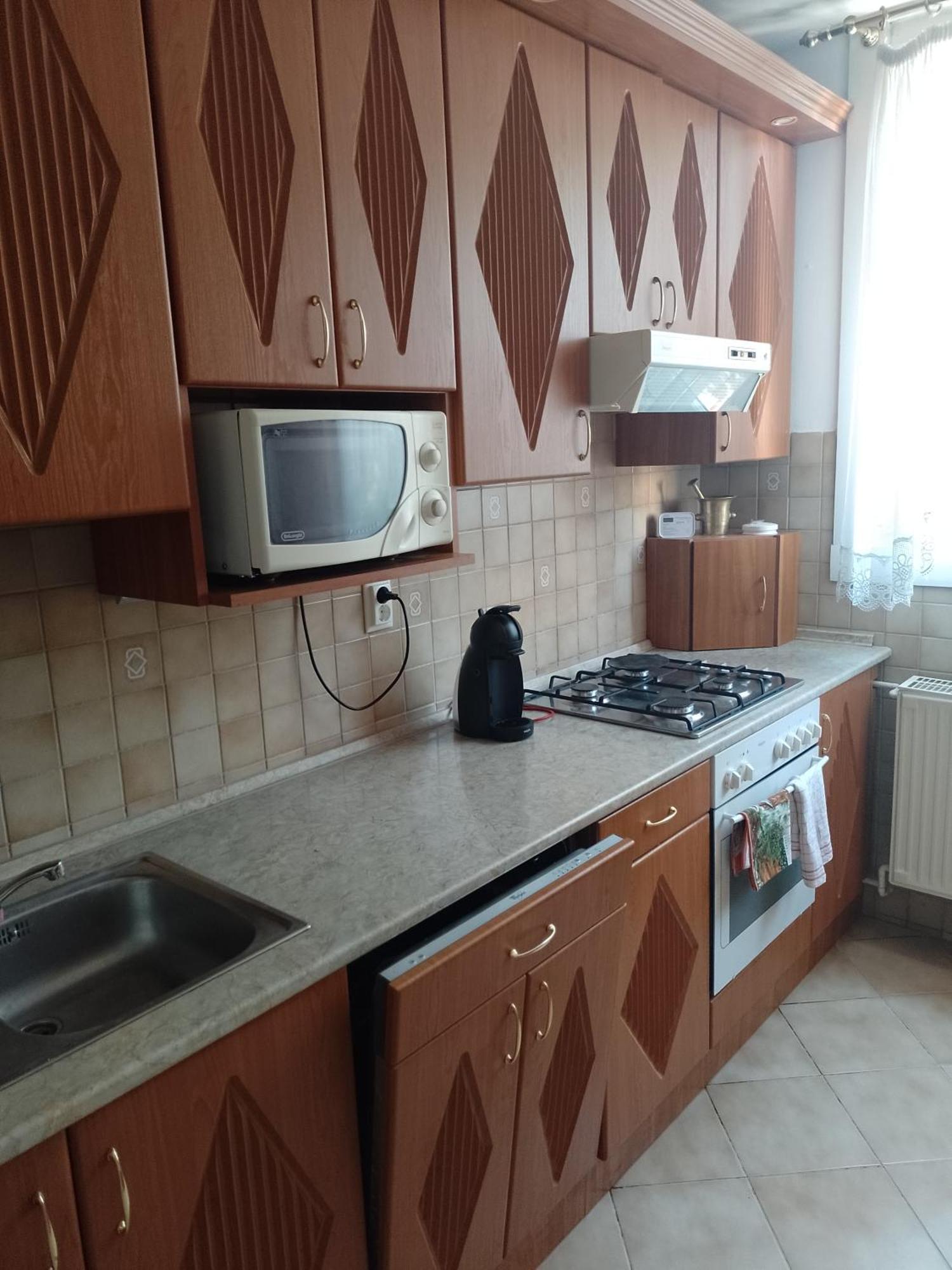 Belvarosi Classic Apartman 85 Square Meters Szombathely Kültér fotó